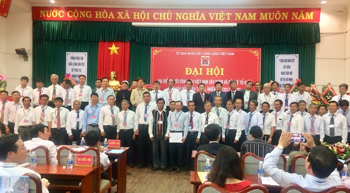 Đại hội ra mắt BCH UBĐKCG VN tỉnh Đắk Nông nhiệm kỳ 2017-2022. Ảnh: Văn Vân