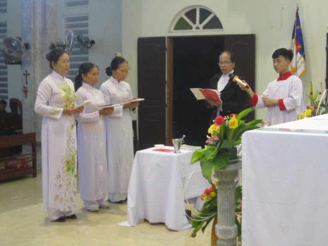 Chị vinh hạnh được thu nhận chính thức vào Huynh đoàn giáo dân Đa Minh.