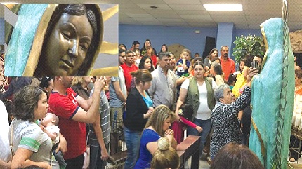 Nhiều người đã hành hương đến viếng Tượng Đức Mẹ Guadalupe ở Hobbs, New Mexico rơi nước mắt vào ngày 20/5/2018. Ảnh: CTV
