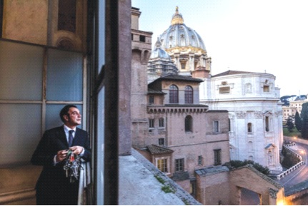 Gianni Crea người giữ tất cả 2.797 chìa khóa đã làm việc tại Vatican trong suốt 20 năm qua. Ảnh: CTV
