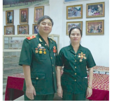 Vợ chồng doanh nhân Nguyễn Ngọc Khôi. Ảnh: Lê Mai