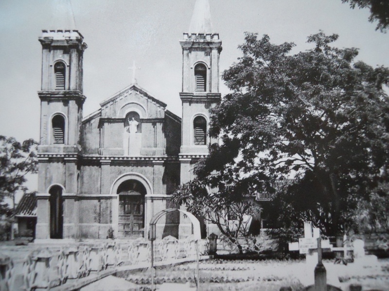 Nhà thờ Hội An năm 1950. Ảnh: TL