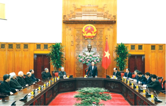 Thủ tướng Nguyễn Xuân Phúc tiếp Ban Thường vụ Hội đồng Giám mục Việt Nam. Ảnh: MC
