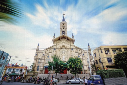 Nhà thờ giáo xứ Thánh Giuse Lao Công Ảnh: Đức Khánh