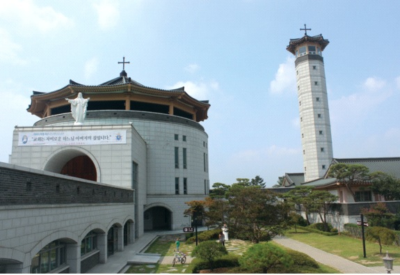 Tòa Thánh công nhận Đền thánh tử đạo Haemi của Hàn Quốc là điểm hành hương quốc tế. Ảnh: CTV