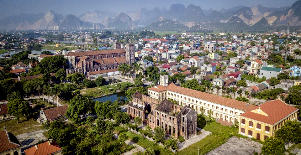 Vương cung Thánh đường Sở Kiện: Vùng đất cất giữ nhiều thánh tích Công giáo Việt Nam. 