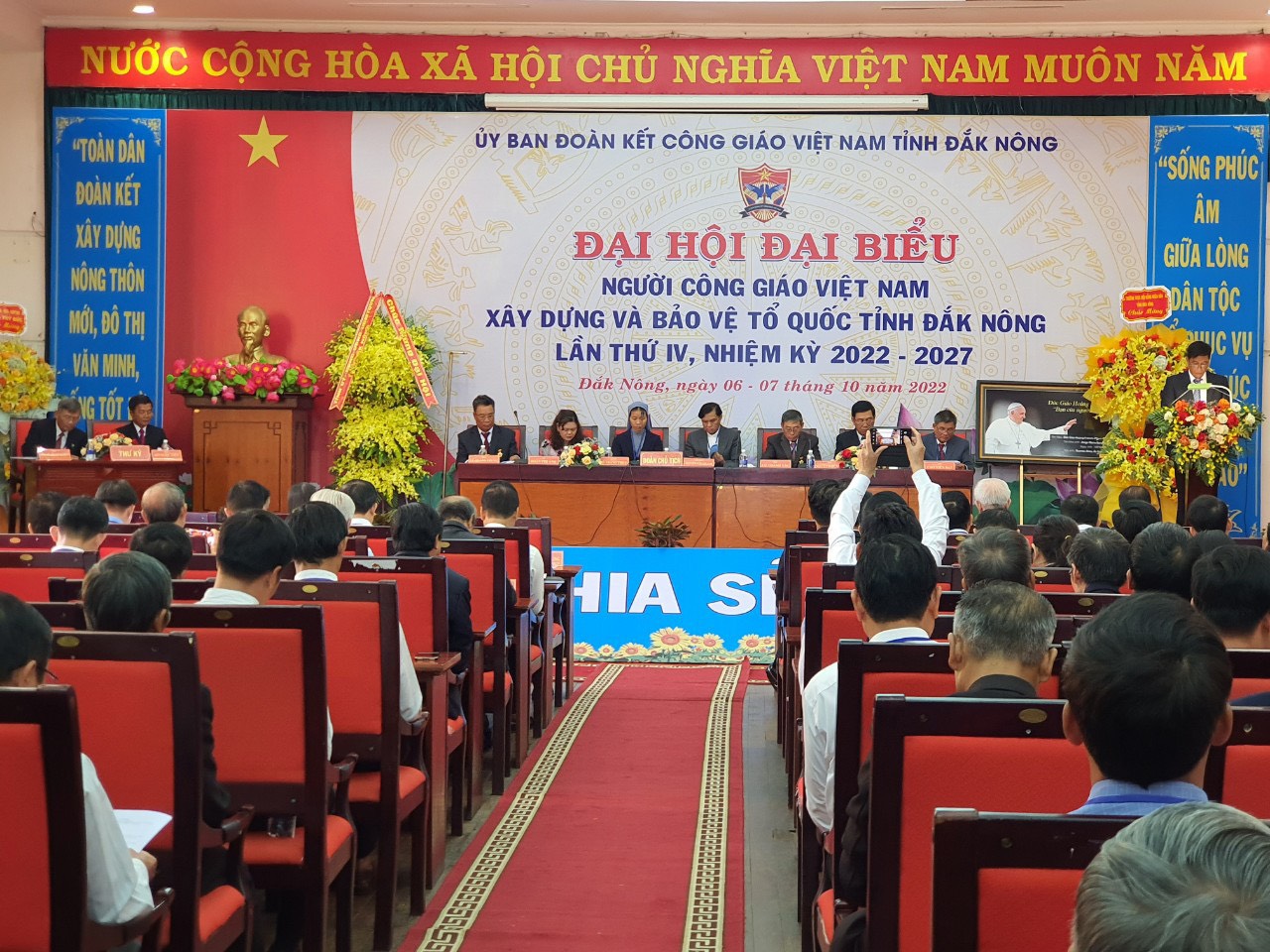 Quang cảnh tại Đại hội