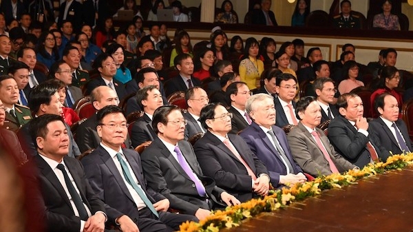  Thủ tướng Chính phủ Phạm Minh Chính cùng các vị lãnh đạo Quốc hội, Ban, Bộ, ngành tham dự buổi Lễ.