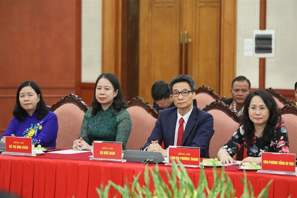 Lãnh đạo Đảng, Nhà nước, MTTQ Việt Nam tại buổi gặp mặt
