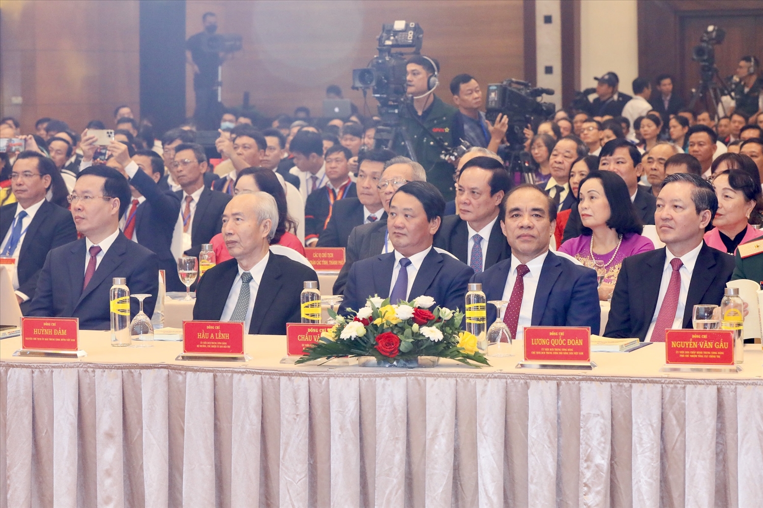 Lãnh đạo Đảng, Nhà nước tham dự Hội nghị