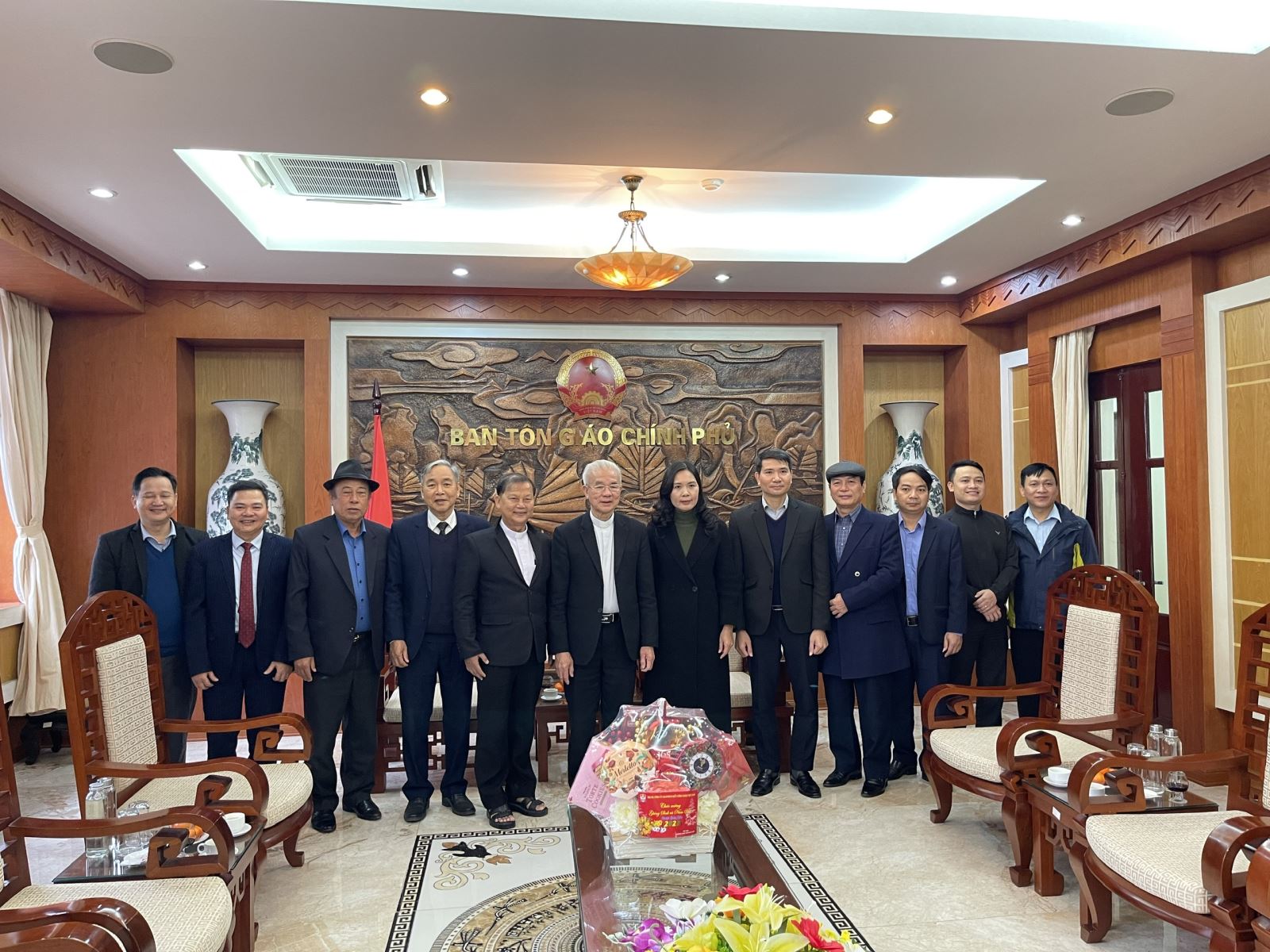 Đoàn Trung ương Ủy ban ĐKCG Việt Nam thăm và chúc Tết Ban Tôn giáo Chính phủ.