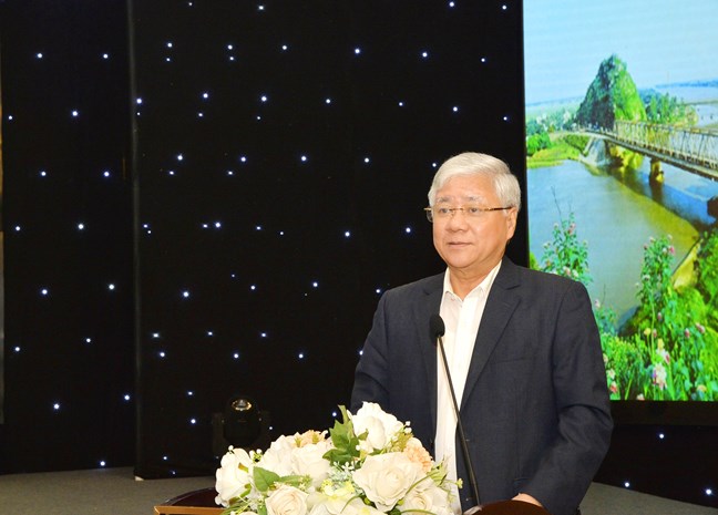 Ông Đỗ Văn Chiến, Bí thư Trung ương Đảng, Chủ tịch UBTƯ MTTQ Việt Nam phát biểu tại Hội nghị