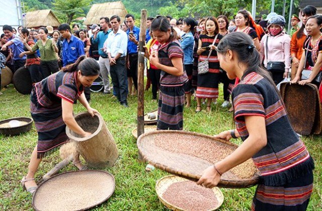 Nét văn hóa của đồng bào dân tộc Ca dong tại Quảng Nam