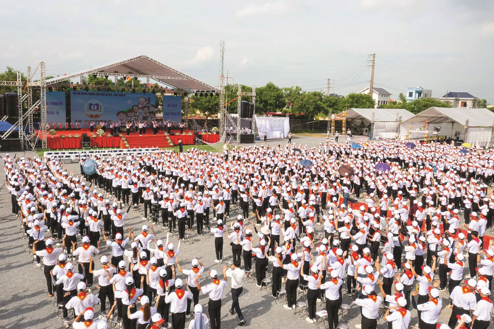 Đại hội Huynh trưởng Thiếu nhi Thánh Thể (TNTT) Giáo tỉnh Hà Nội lần thứ III với chủ đề: “Làm cho muôn dân trở thành môn đệ”