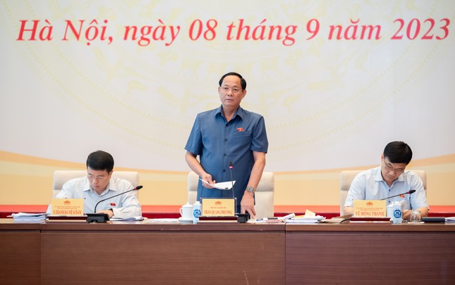 Phó Chủ tịch Quốc hội Trần Quang Phương chủ trị cuộc làm việc