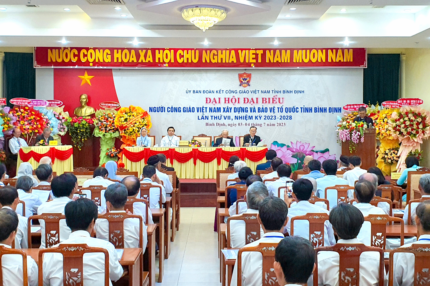 Quang cảnh Đại hội đại biểu "Người Công giáo Việt Nam xây dựng và bảo vệ Tổ quốc" tỉnh Bình Định lần thứ VII, nhiệm kỳ 2023-2028.	