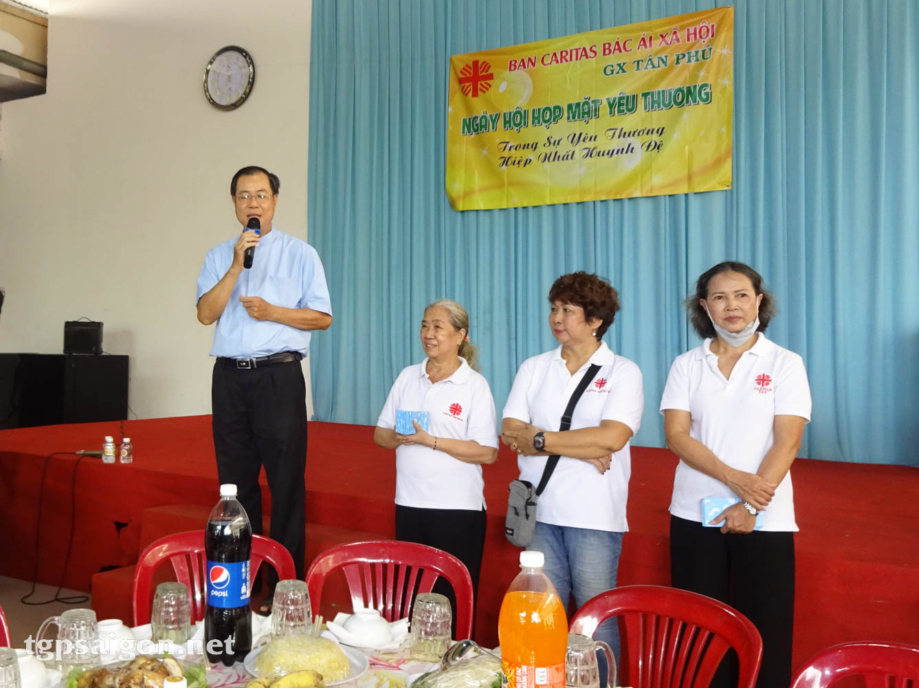 Ngày hội họp mặt yêu thương Ban Caritas giáo xứ Tân Phú. 