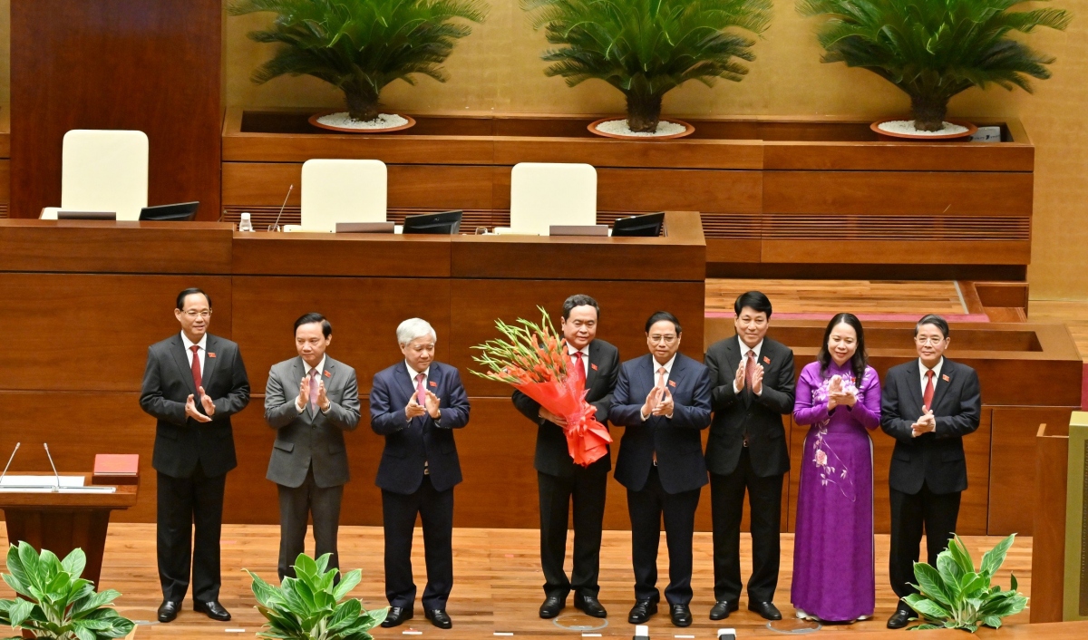 Lãnh đạo Đảng, Nhà nước, Quốc hội, MTTQ tặng hoa chúc mừng Chủ tịch Quốc hội Trần Thanh Mẫn