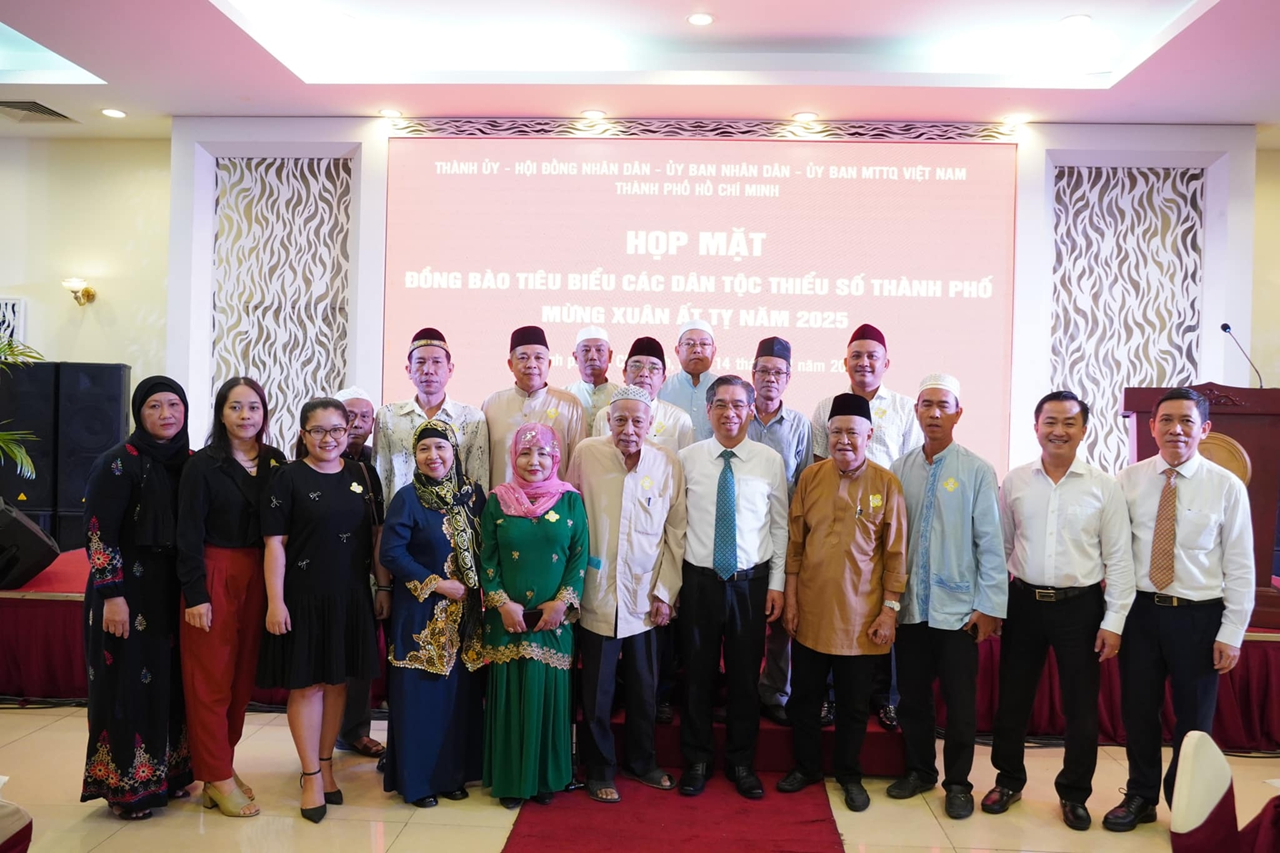 Mặt trận TP.HCM tổ chức gặp mặt đồng bào dân tộc thiểu số đầu năm 2025