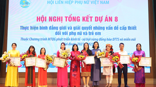 Thay đổi định kiến giới, nâng cao quyền năng kinh tế cho phụ nữ