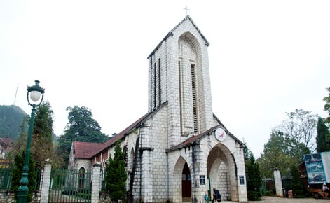 Nhà thờ Sapa - Lào Cai