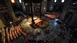 Cùng các Giáo hoàng bước vào Tam Nhật Vượt Qua