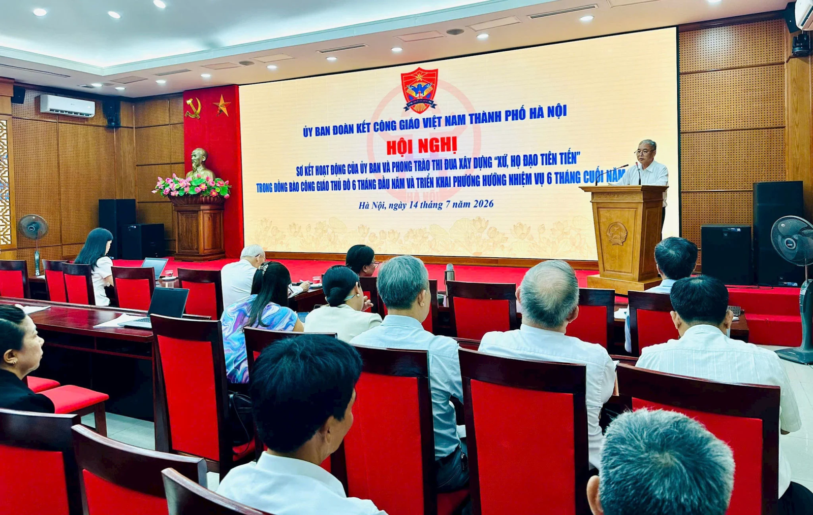 Phó Chủ tịch Trung ương Ủy ban Đoàn kết Công giáo Việt Nam Nguyễn Văn Toàn phát biểu. Ảnh: Bảo Lâm